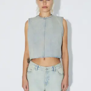 DR DENIM Erin Top | Stream Light Sand