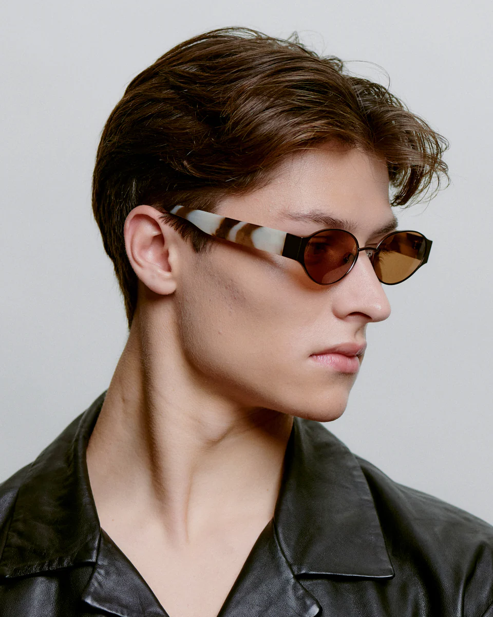 A.KJAeRBEDE_BELLA_KL2602_COOKIEDOUGH_SIDE_MAN_960x1200_crop_center