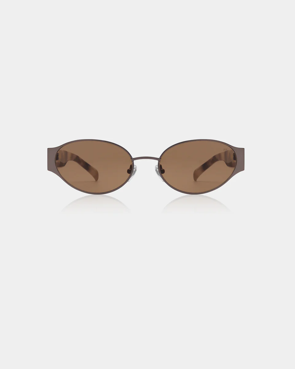 A.KJAeRBEDE_BELLA_KL2602_MATTEBROWN_COOKIEDOUGH_FRONT_960x1200_crop_center