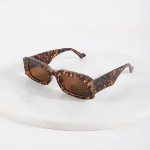 24COLOURS Sunglasses Tortoise | Brown