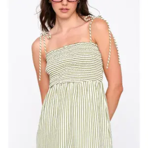 24COLOURS Dress Striped | Green